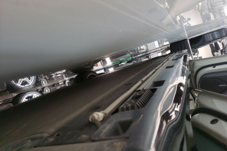 小米汽车 小米SU7 2024款 四驱超长续航高阶智驾Max版局部细节9002