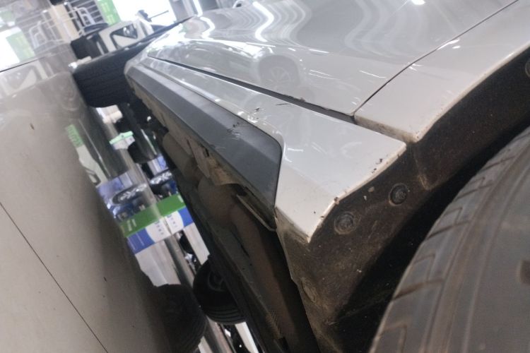 比亚迪 驱逐舰05 2024款 荣耀版 DM-i 55KM 豪华型局部细节9001