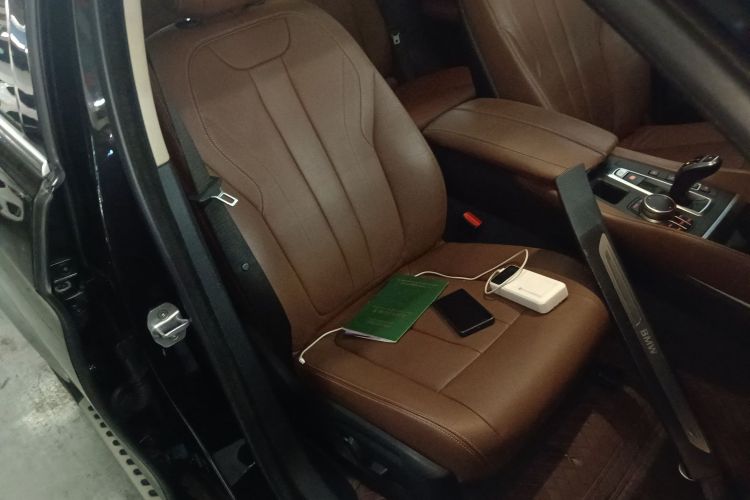 宝马X6 2017款 xDrive35i 领先型局部细节41