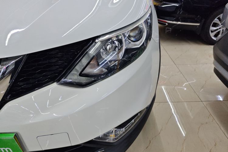 日产 逍客 2017款 2.0L CVT精英版 国V局部细节36