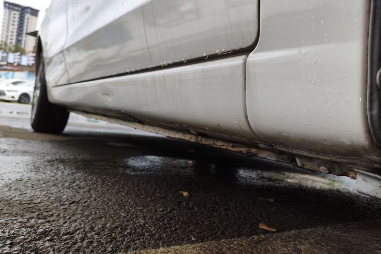 长安 逸动 2016款 1.6L 自动风尚型机舱底盘29