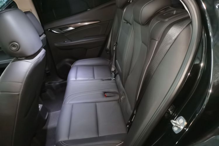 别克 2022款 改款 昂科威S 552T 两驱豪华型中控内饰21