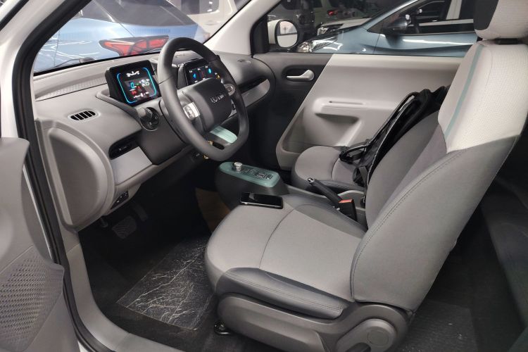 长安启源 长安Lumin 2023款 205km 香沁款中控内饰19