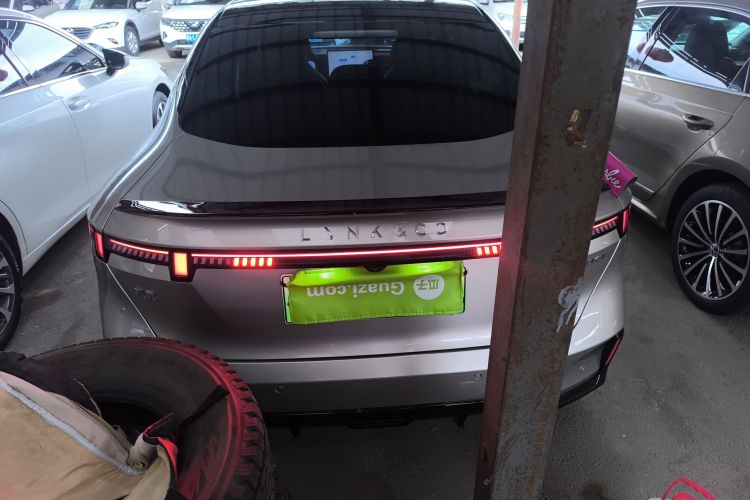 领克07 2024款 EM-P 126长续航 Halo车身外观6