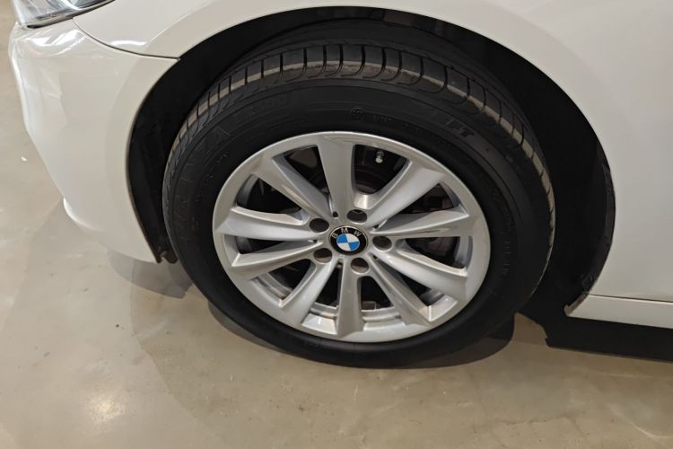 宝马5系 2014款 520Li 典雅型车身外观6002