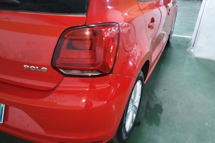 大众 Polo 2014款 1.4L 自动舒适版车身外观9