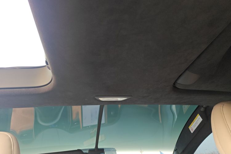 特斯拉 Model X 2019款 长续航版中控内饰22