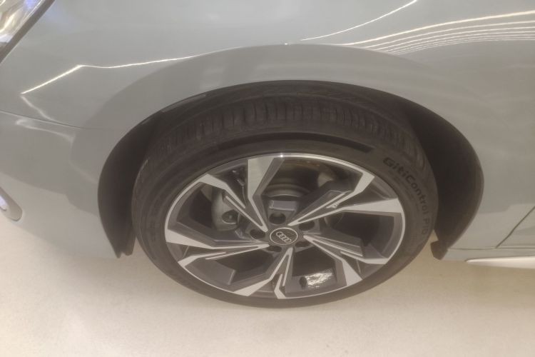 奥迪A3 2025款 Sportback 35TFSI 飞驰尊享型车身外观6007