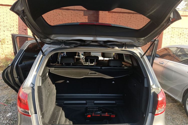 奔驰B级 2018款 B 200 动感型局部细节23