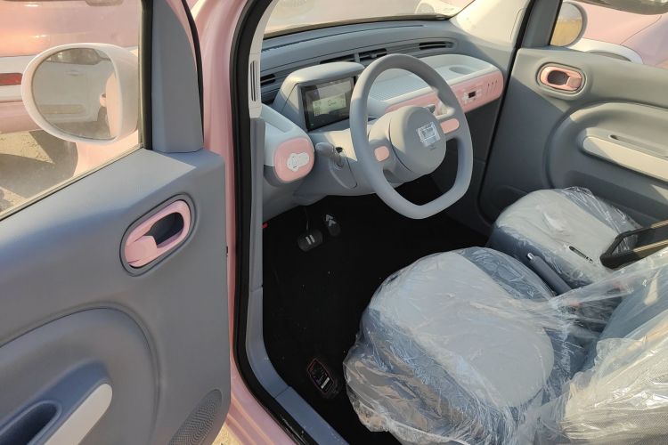 奔腾小马 2026款 222km 萌趣马中控内饰20