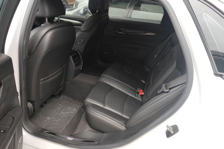 凯迪拉克CT6 2017款 28T 豪华型中控内饰7004