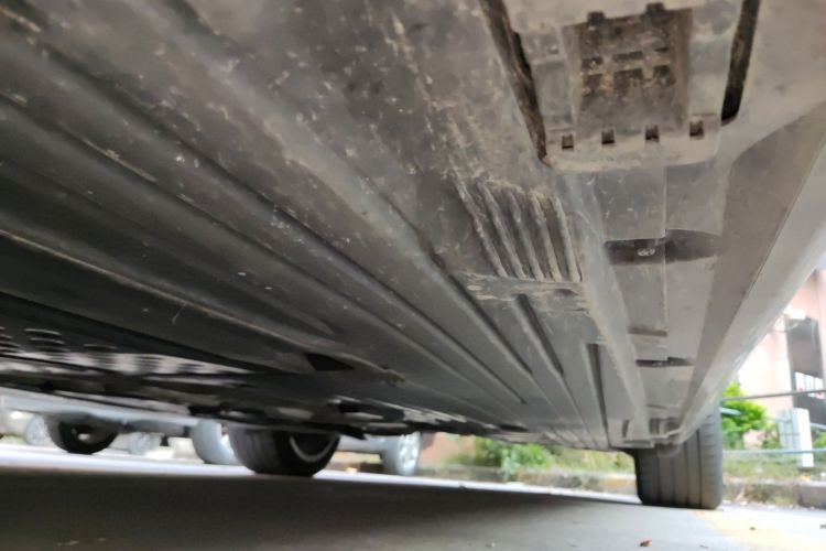 奔驰C级 2023款 改款 C 260 L局部细节9004