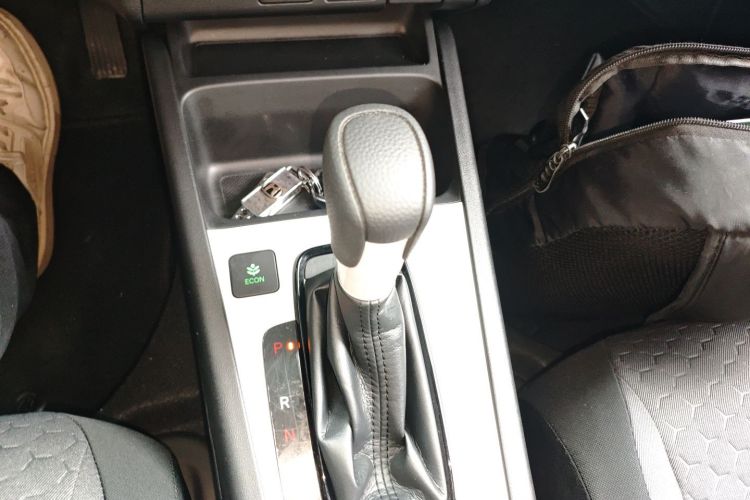 本田 飞度 2021款 1.5L CVT潮享版中控内饰18