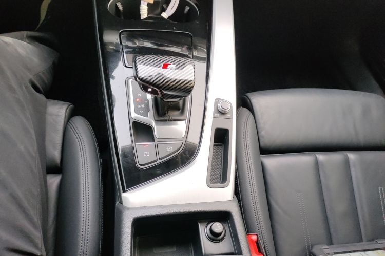 奥迪A5 2023款 Sportback 40 TFSI quattro 豪华动感型中控内饰18