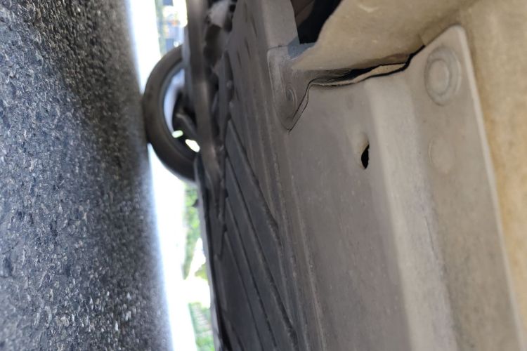 奔驰C级 2023款 C 260 L 皓夜运动版局部细节9002