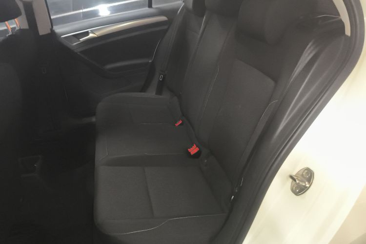 大众 高尔夫 2016款 1.6L 手动时尚型中控内饰7004