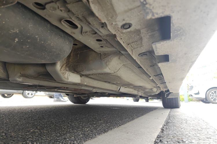 日产 天籁 2013款 2.5L XL-NAVI豪华版局部细节9002