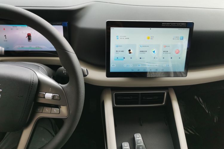 比亚迪 元UP 2025款 301KM 领航型局部细节16