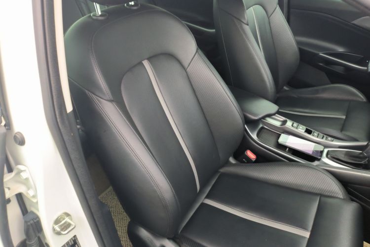 现代 菲斯塔 2019款 280TGDi 智速版 国VI中控内饰41