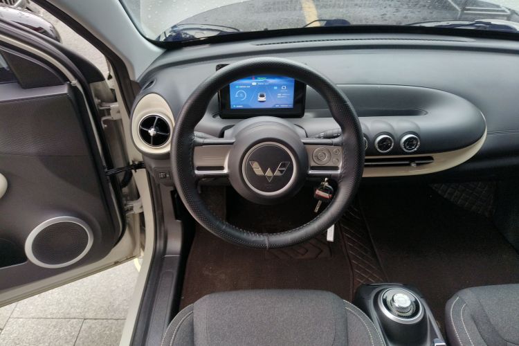 五菱汽车 五菱缤果 2024款 203km 轻享款局部细节13