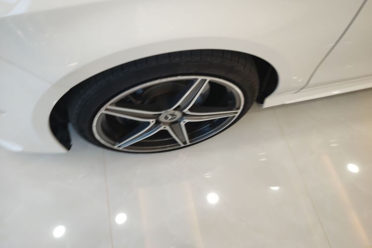 奔驰CLA 2019款 CLA 220 4MATIC车身外观6007