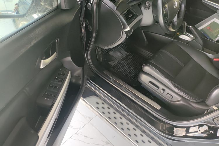 本田 歌诗图 2014款 2.4L 豪华导航版中控内饰7003