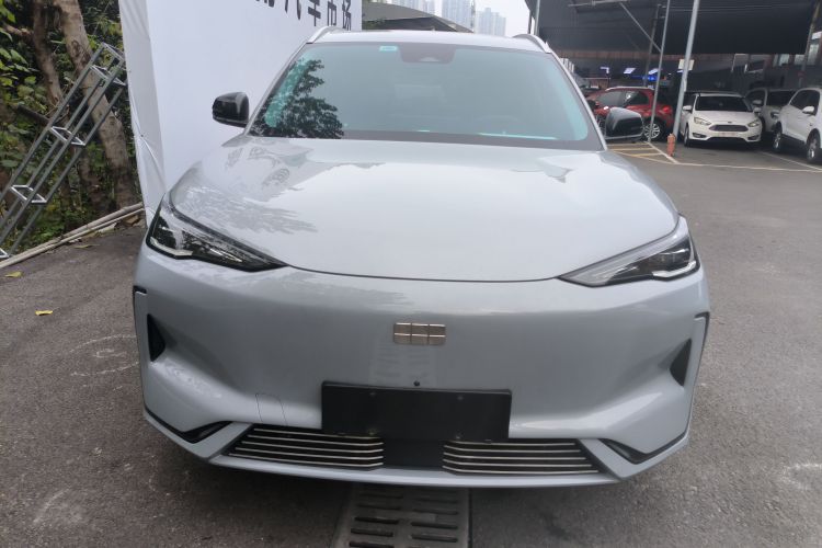 吉利银河 银河E5 2024款 530km 探索+版车身外观2