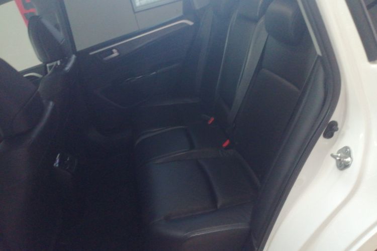 本田 杰德 2017款 210TURBO CVT豪华版 5座中控内饰21