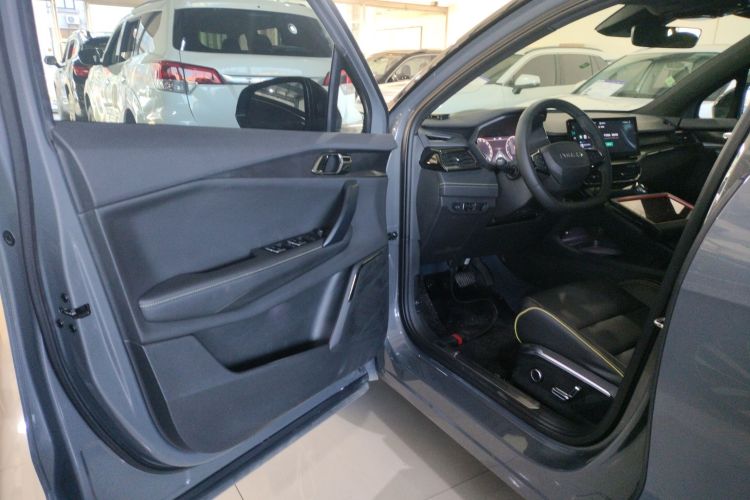 领克06 2023款 Remix 1.5T 劲Halo中控内饰20