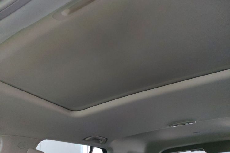 坦克300 2023款 越野版 2.0T 征服者中控内饰22