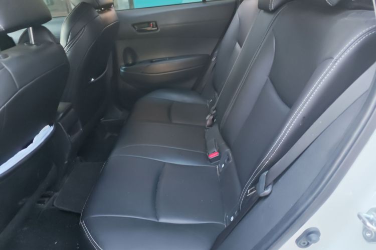 丰田 锋兰达 2023款 2.0L CVT精英版中控内饰21