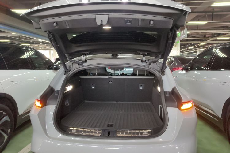 蔚来ET5T 2024款 75kWh Touring机舱底盘23