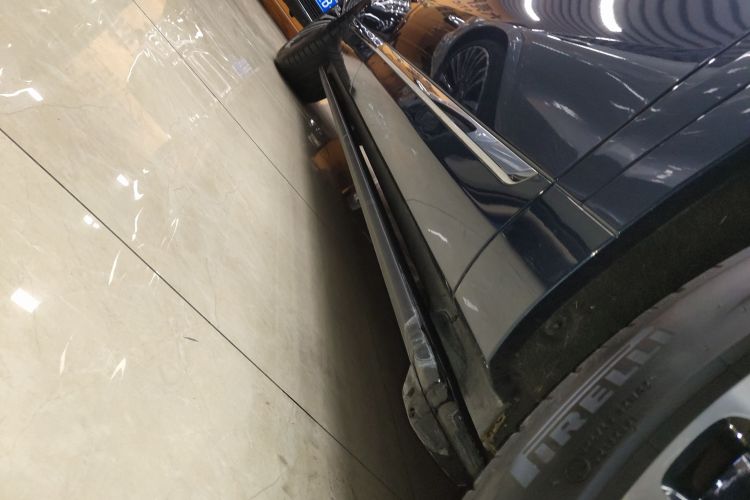 鸿蒙智行 问界M9 2024款 增程 Ultra版 52kWh 5座版局部细节9001