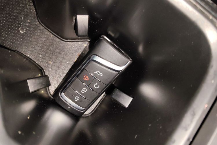 广汽传祺 传祺M6 2023款 PRO 270T DCT尊享版中控内饰7001