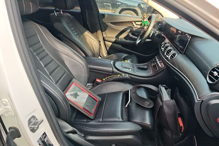 奔驰E级 2020款 E 260 L 运动型局部细节41