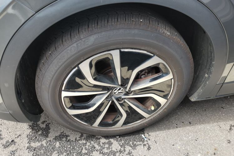 大众 ID.4 X 2023款 纯净智享版车身外观6007