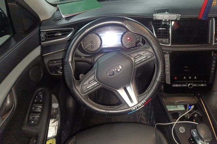 英菲尼迪QX50 2022款 2.0T 两驱领航版中控内饰13