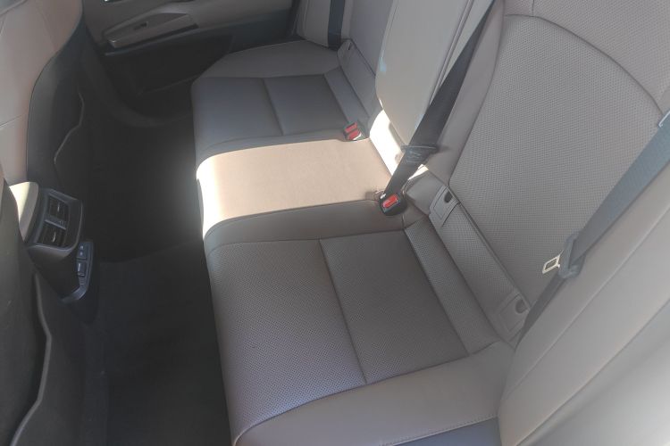 雷克萨斯ES 2025款 200 臻享版中控内饰21