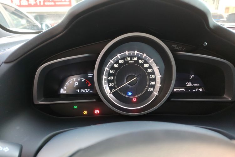 马自达CX-4 2016款 2.0L 自动两驱蓝天活力版局部细节14