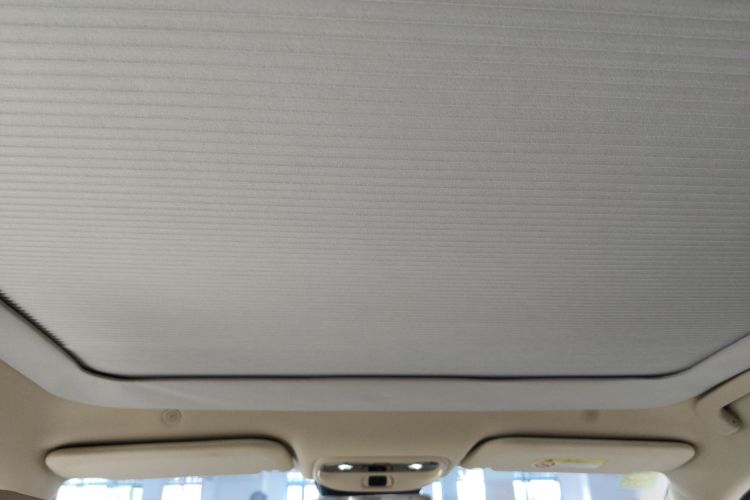 鸿蒙智行 问界M5 2022款 纯电四驱性能版局部细节22