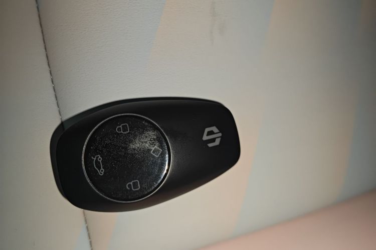 零跑汽车 零跑T03 2025款 310舒享版中控内饰11