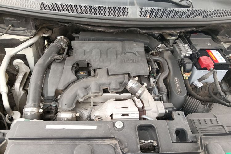 标致4008 2017款 350THP 精英版局部细节24