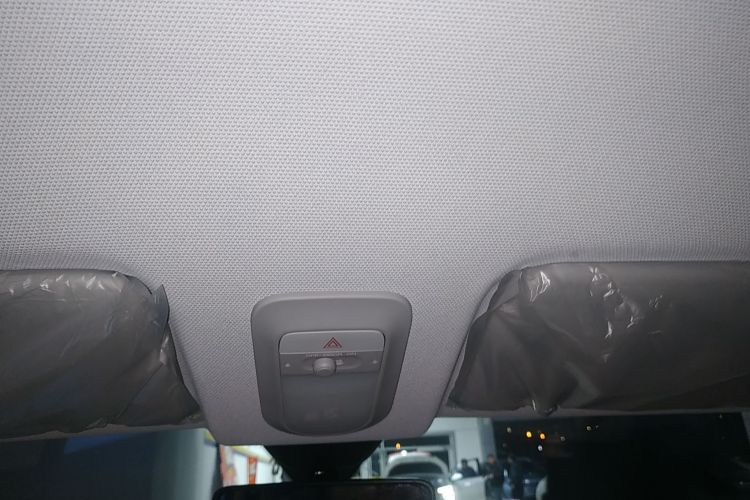 五菱汽车 宏光MINIEV 2025款 四门版 进阶款中控内饰22