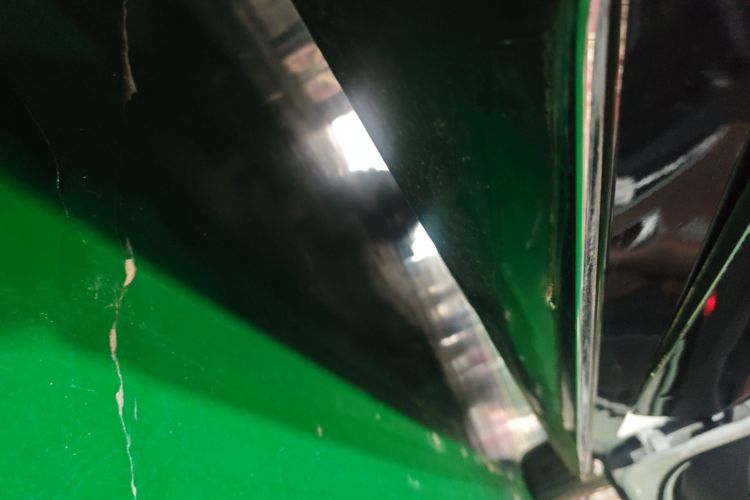 奔驰E级 2021款 改款 E 300 L 运动时尚型局部细节9001