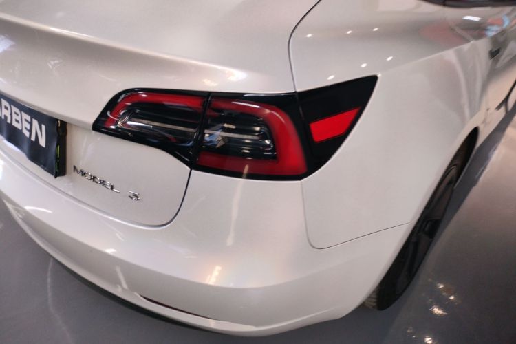 特斯拉 Model 3 2022款 后轮驱动版车身外观9