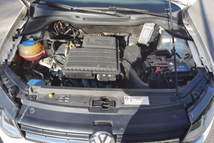 大众 Polo 2014款 1.6L 自动舒适版局部细节24