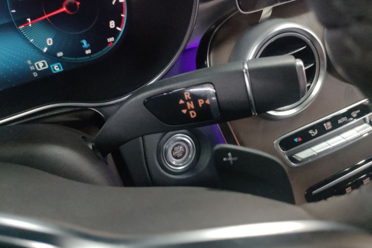 奔驰GLC 2022款 改款 GLC 300 L 4MATIC 动感型臻藏版局部细节18