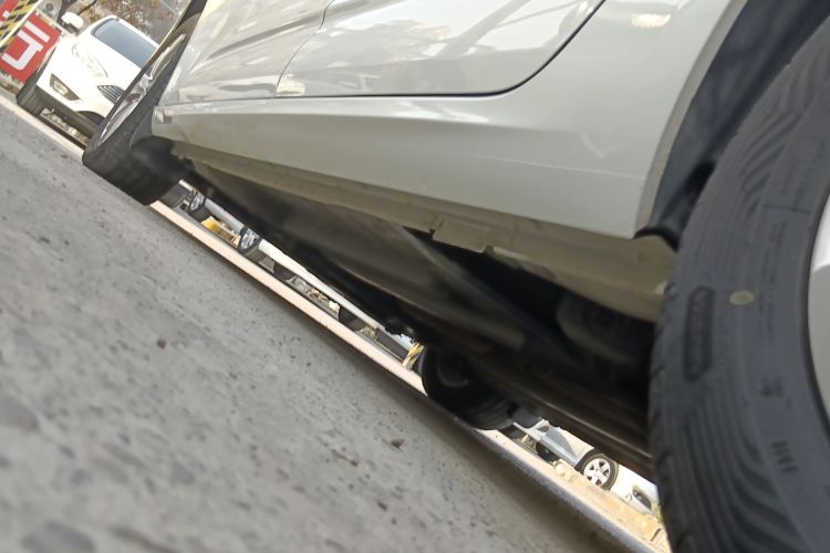 雪铁龙C4L 2015款 1.8L 手动领先版局部细节9002