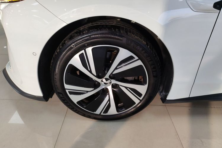 蔚来ET5 2024款 100kWh车身外观6007