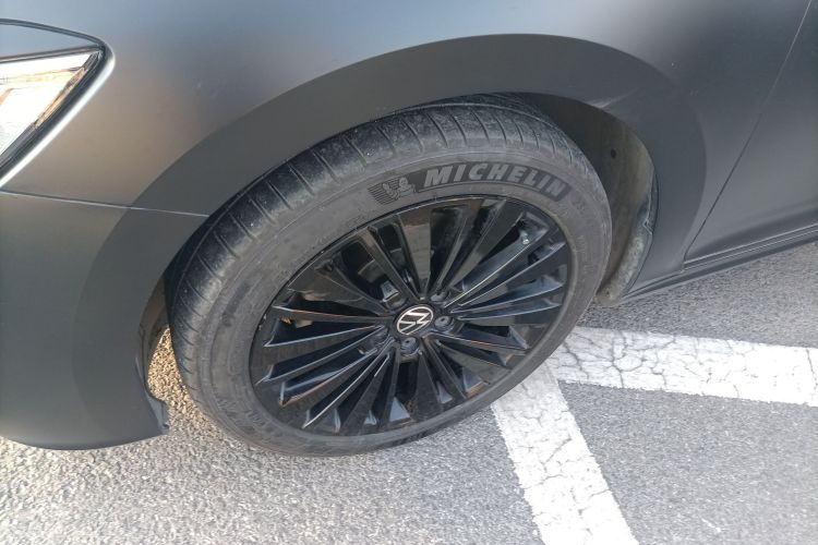 大众 帕萨特 2019款 380TSI 尊贵版 国VI车身外观6007